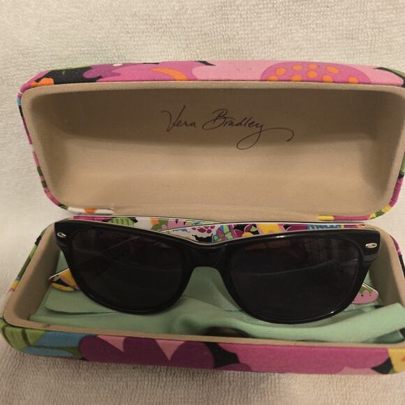 Vera Bradley Sunglasses with Case Leigh Va Va Bloom New main image 6